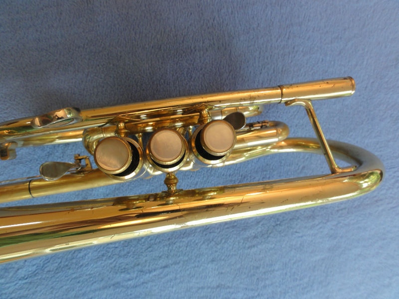 Artley flute 18 0